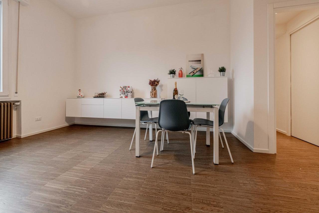 Realkasa De Crescenzi Family Apartment 博洛尼亚 外观 照片